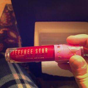 Jeffree Star Cosmetics Rich Blood